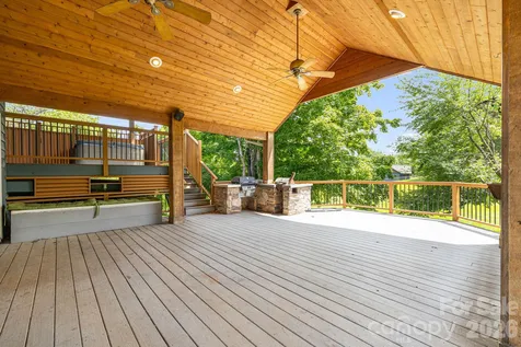 2 Jaks Ridge Drive Asheville NC 28805
