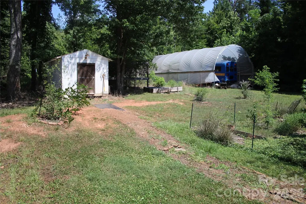 571 Piedmont Road Rutherfordton NC 28139
