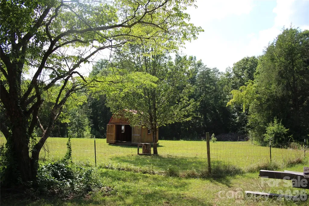 571 Piedmont Road Rutherfordton NC 28139
