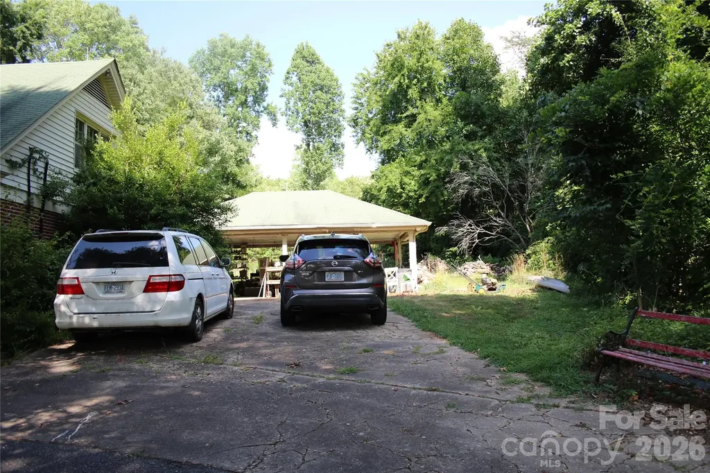 571 Piedmont Road Rutherfordton NC 28139
