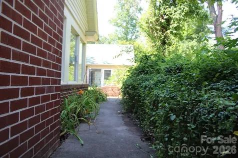 571 Piedmont Road Rutherfordton NC 28139