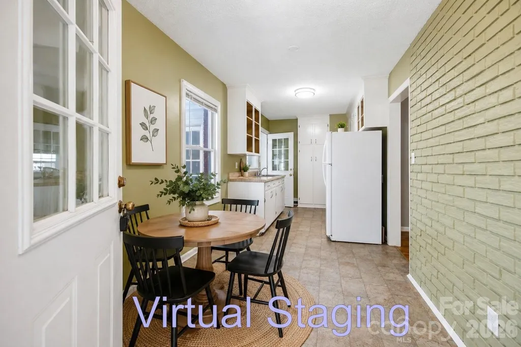 3129 Iredell Drive Charlotte NC 28269
