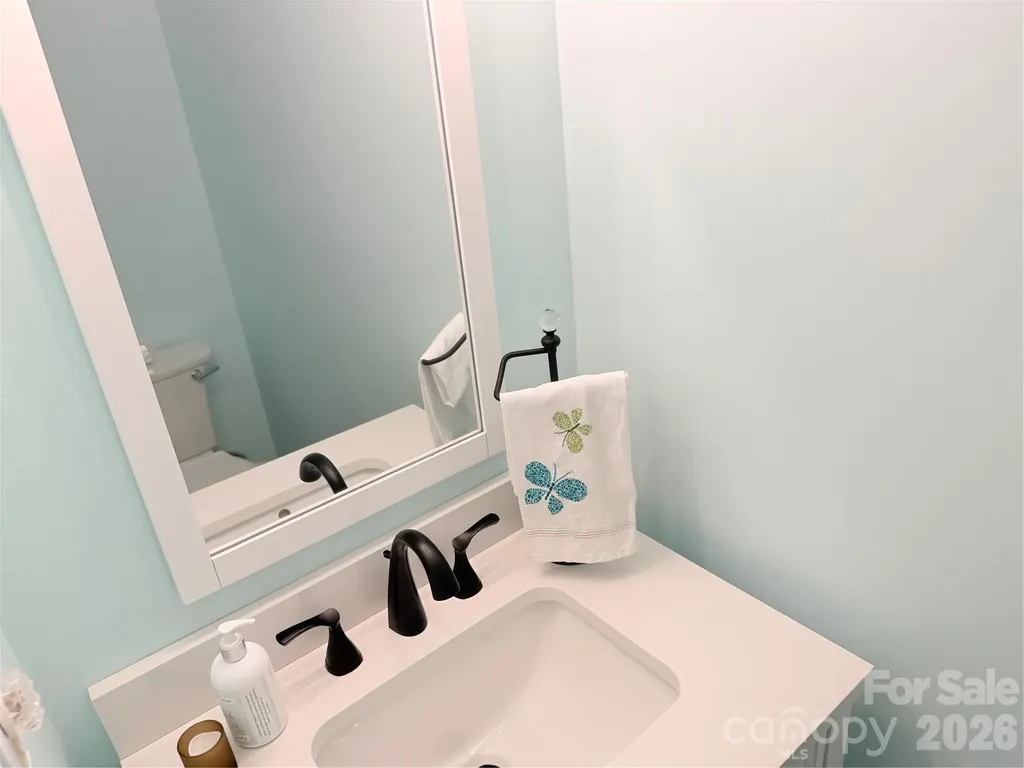 381 James Court High Point NC 27265