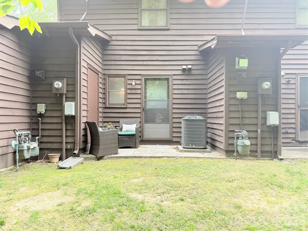 381 James Court High Point NC 27265