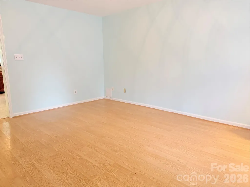 381 James Court High Point NC 27265