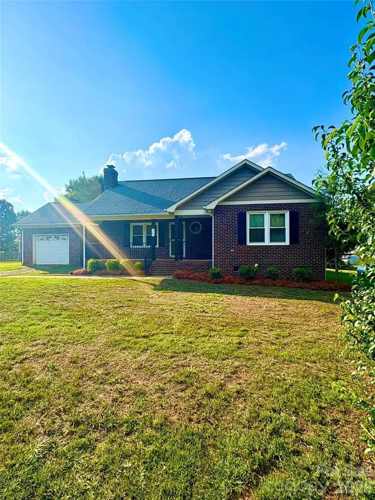 4105 Salem Pointe Drive Monroe NC 28110