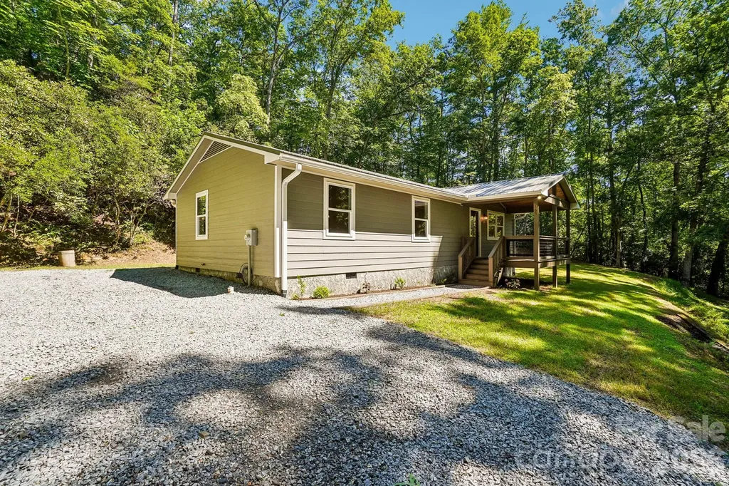 165 Westwood Drive Brevard NC 28712