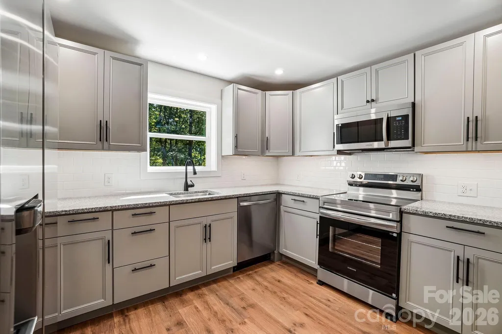 165 Westwood Drive Brevard NC 28712
