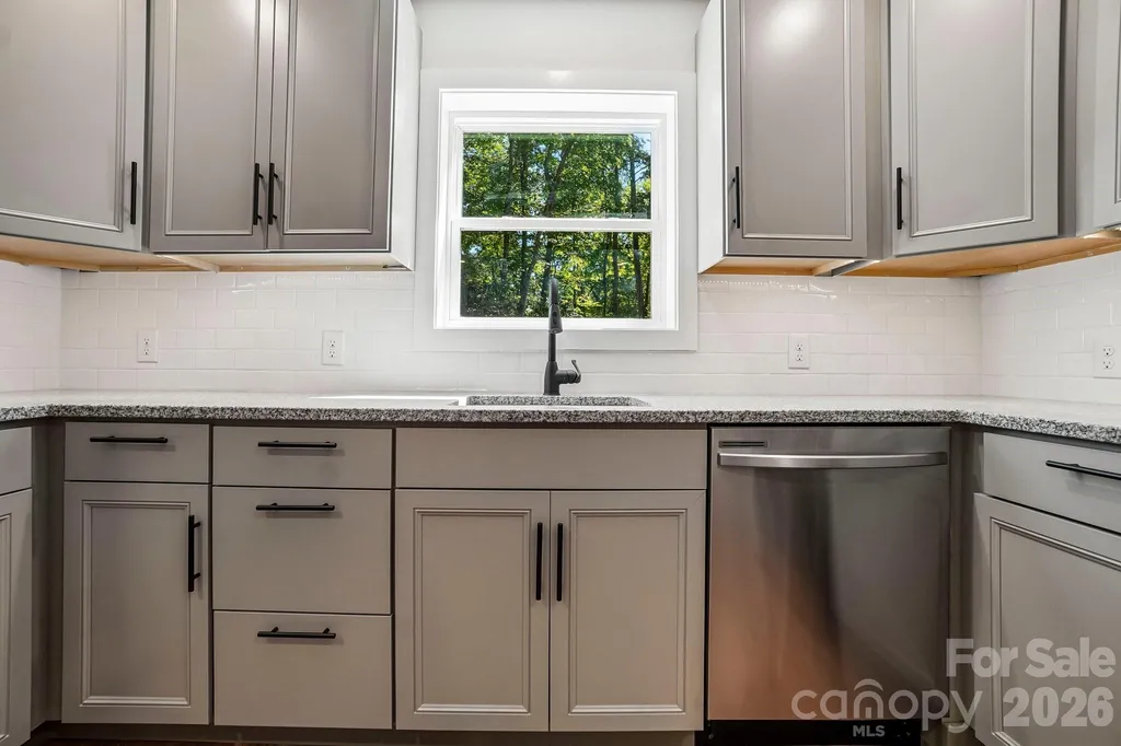 165 Westwood Drive Brevard NC 28712