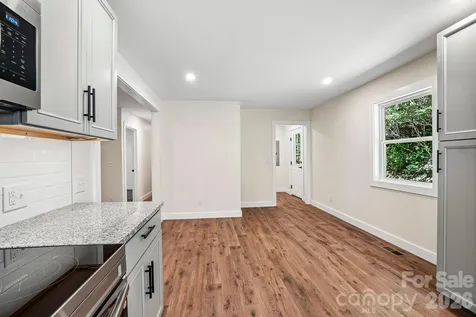 165 Westwood Drive Brevard NC 28712
