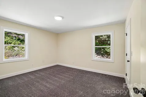 165 Westwood Drive Brevard NC 28712