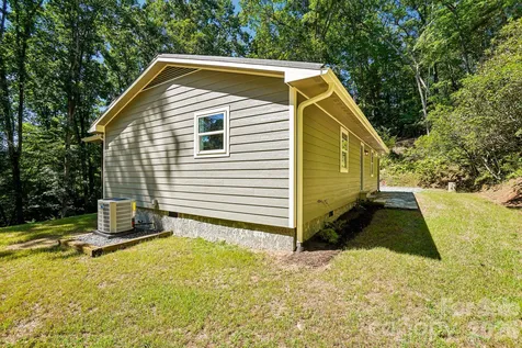 165 Westwood Drive Brevard NC 28712