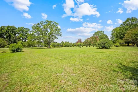 3512 Mount Pleasant Road N Concord NC 28025