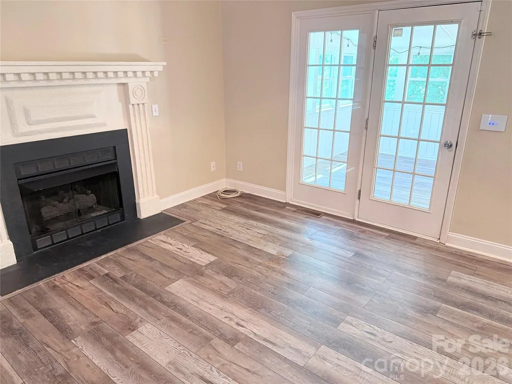 7605 Keating Drive Oak Ridge NC 27310