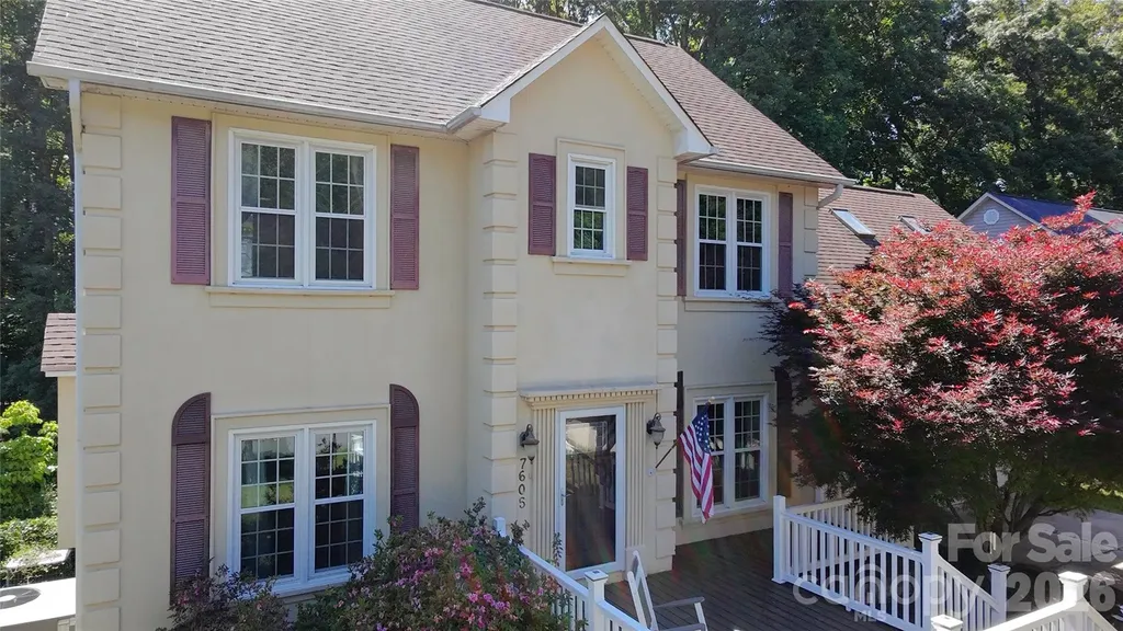 7605 Keating Drive Oak Ridge NC 27310