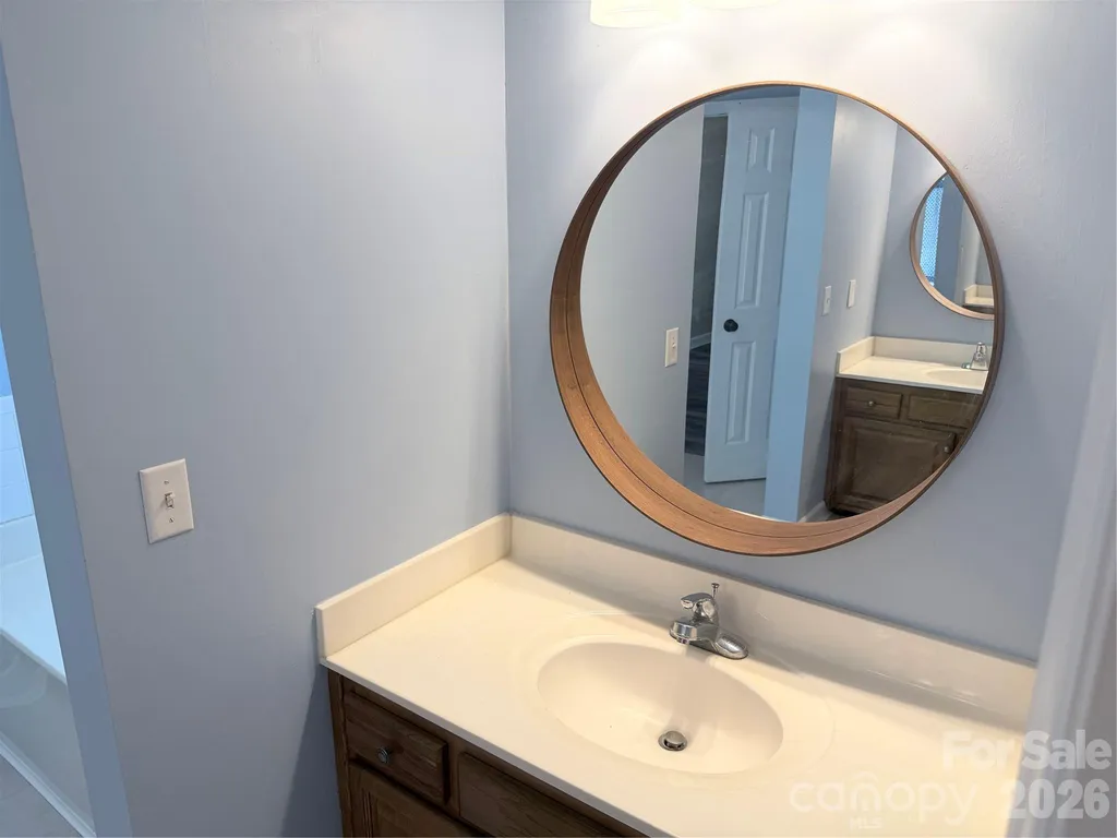 7605 Keating Drive Oak Ridge NC 27310