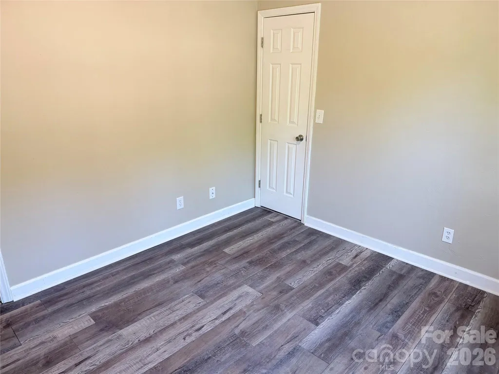 7605 Keating Drive Oak Ridge NC 27310