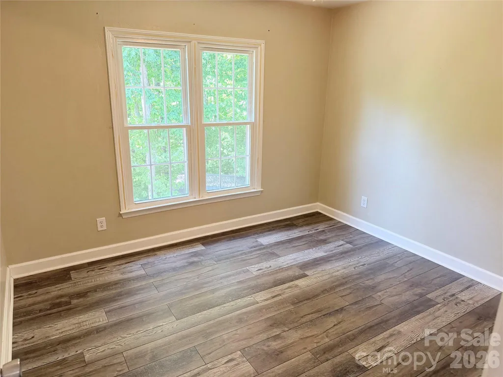 7605 Keating Drive Oak Ridge NC 27310