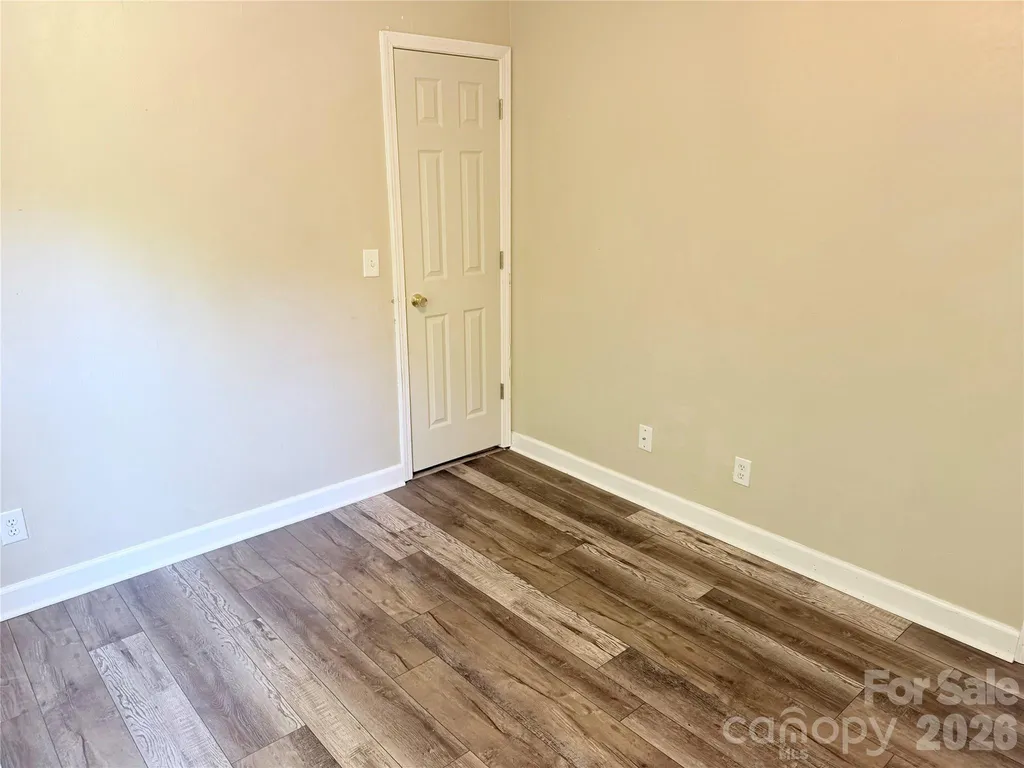 7605 Keating Drive Oak Ridge NC 27310