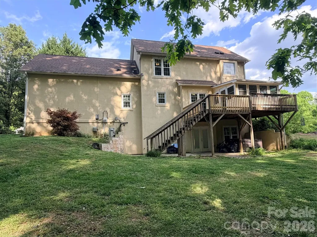 7605 Keating Drive Oak Ridge NC 27310