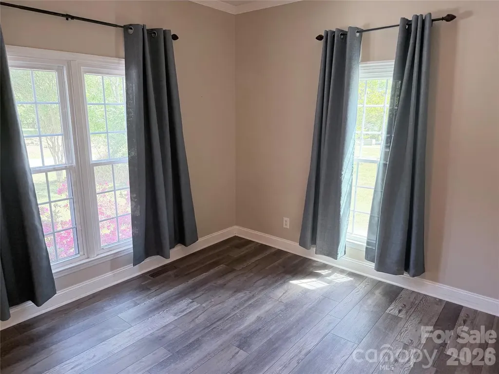 7605 Keating Drive Oak Ridge NC 27310