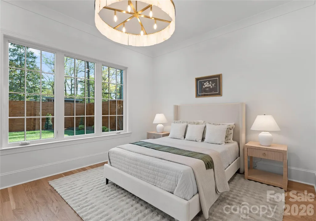 154 N Canterbury Road Charlotte NC 28211