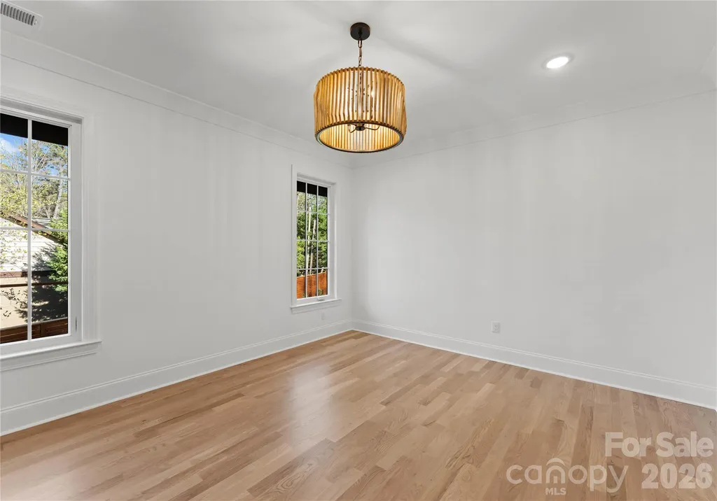154 N Canterbury Road Charlotte NC 28211