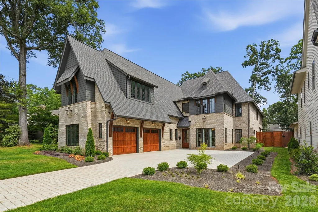 154 N Canterbury Road Charlotte NC 28211