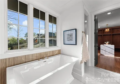 154 N Canterbury Road Charlotte NC 28211