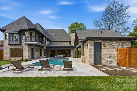 154 N Canterbury Road Charlotte NC 28211