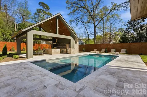 154 N Canterbury Road Charlotte NC 28211