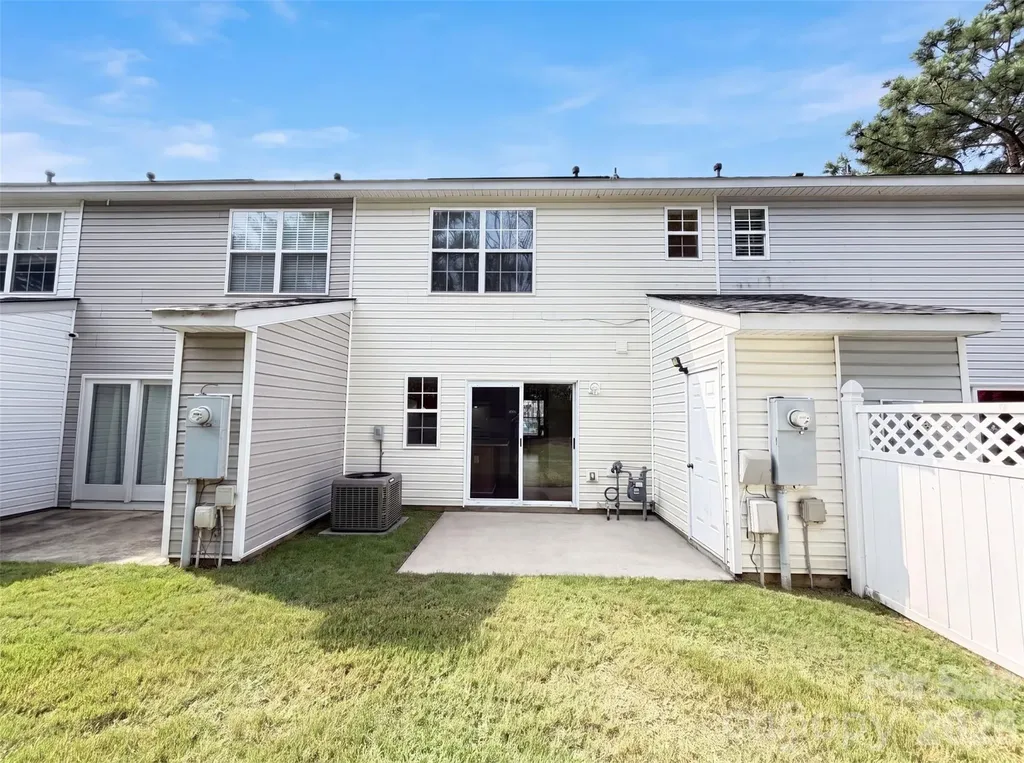 14205 Tranters Creek Lane Charlotte NC 28273