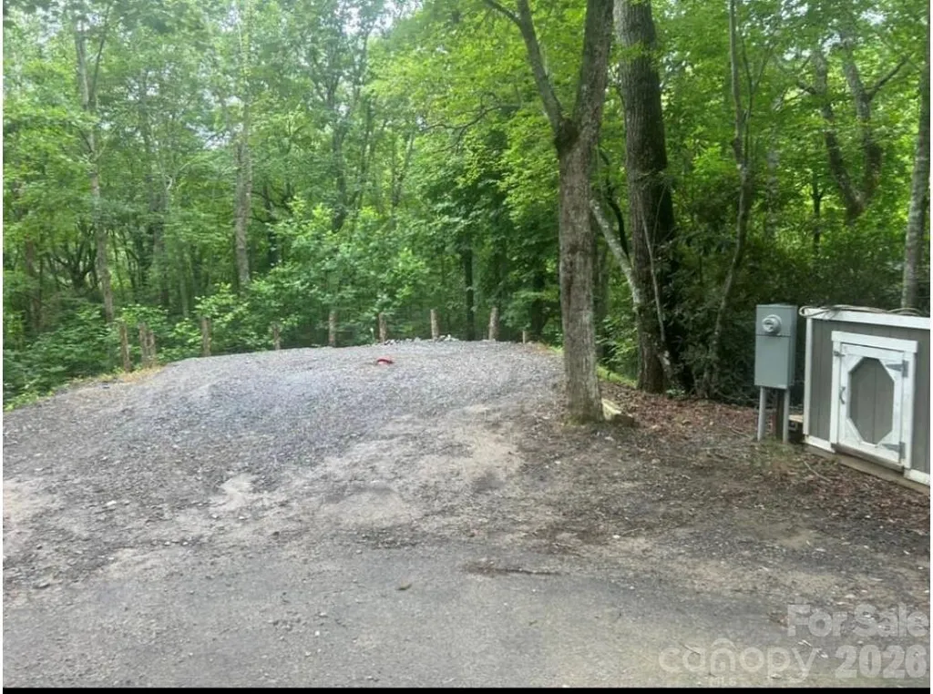 97 Whippoorwill Lane Fairview NC 28730