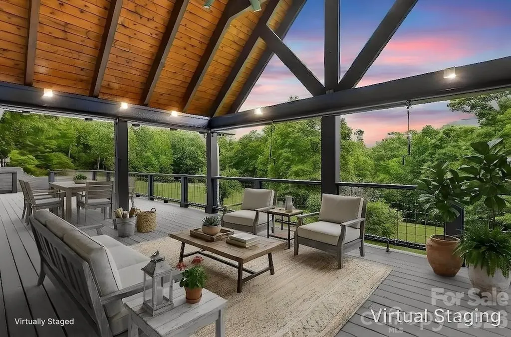 97 Whippoorwill Lane Fairview NC 28730