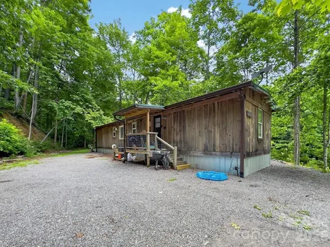 97 Whippoorwill Lane Fairview NC 28730