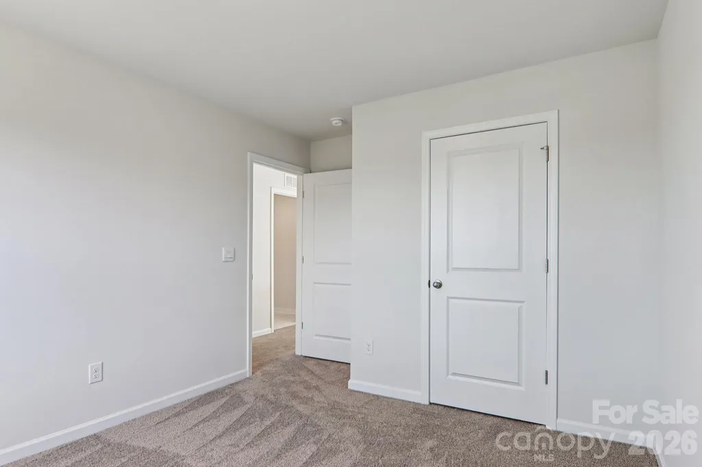 843 Adelston Lane Asheville NC 28804