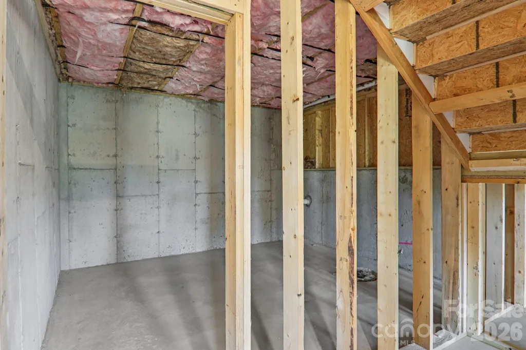 843 Adelston Lane Asheville NC 28804