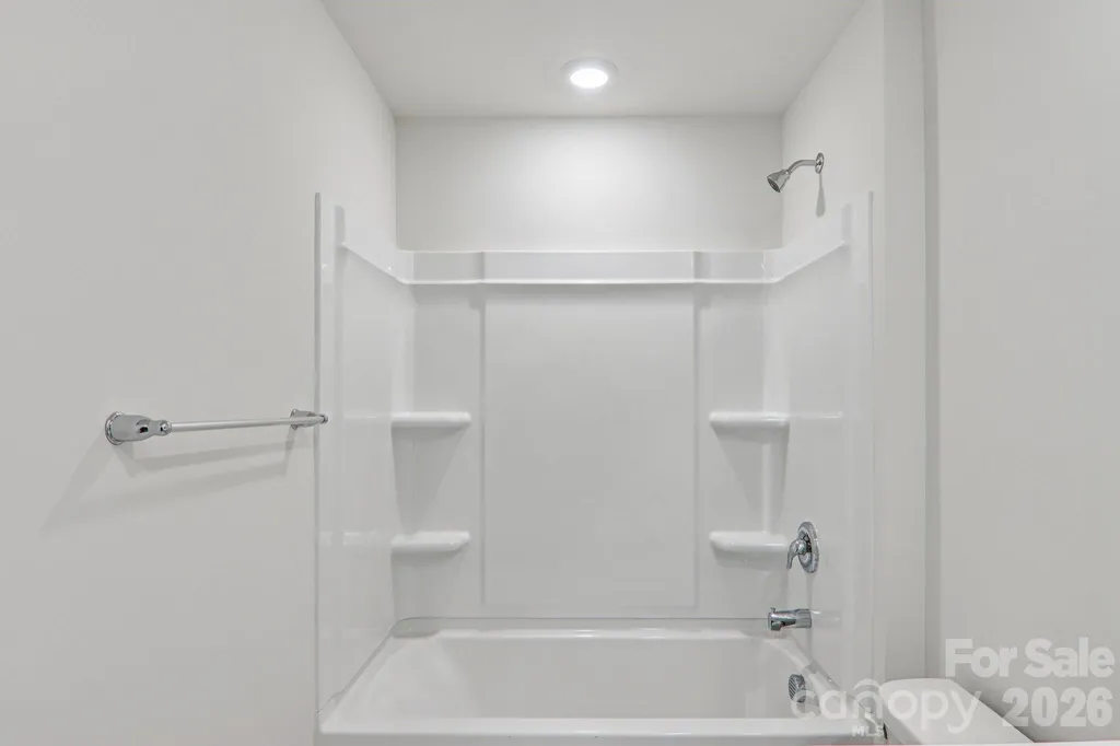 843 Adelston Lane Asheville NC 28804