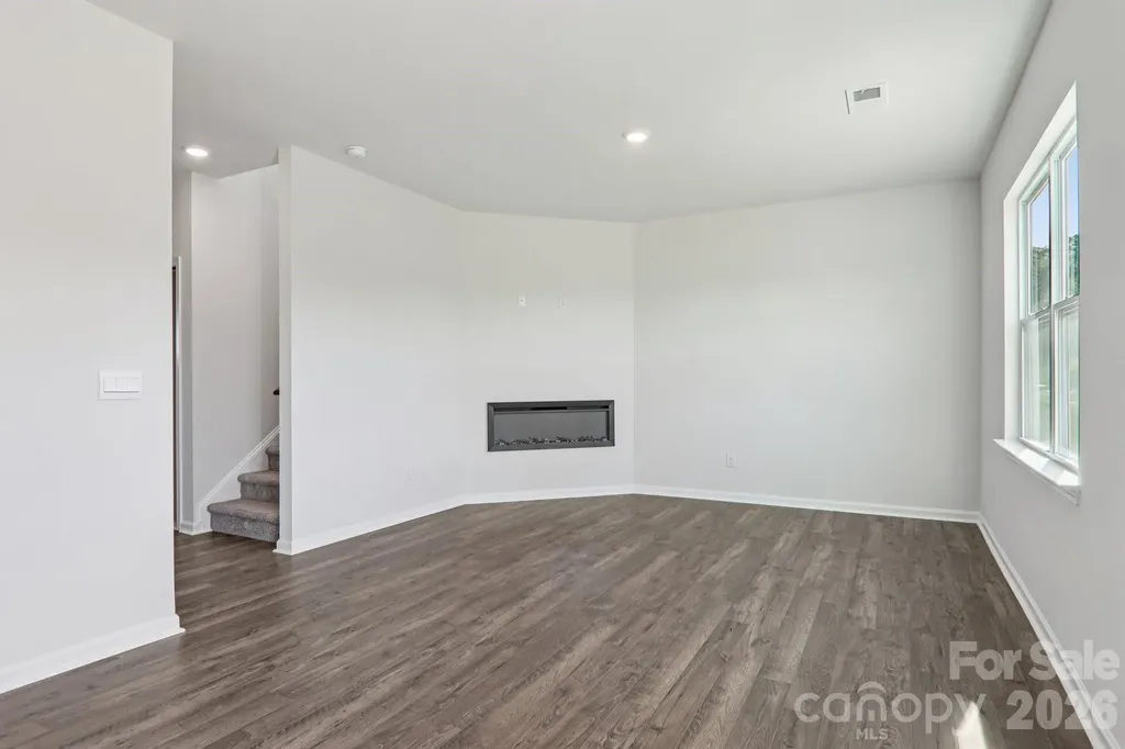 843 Adelston Lane Asheville NC 28804