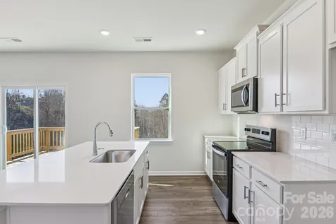843 Adelston Lane Asheville NC 28804