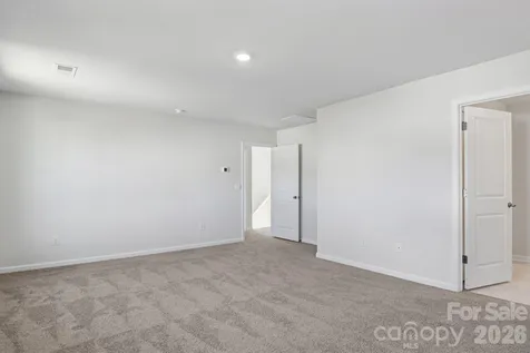 843 Adelston Lane Asheville NC 28804