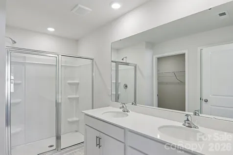 843 Adelston Lane Asheville NC 28804
