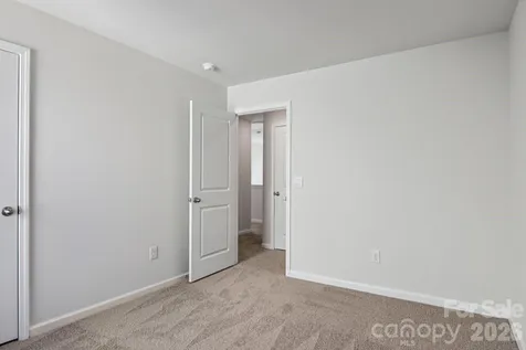 843 Adelston Lane Asheville NC 28804