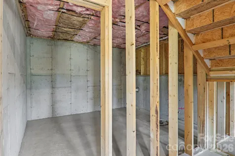 843 Adelston Lane Asheville NC 28804