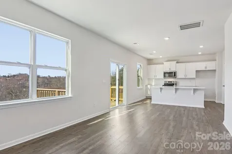 843 Adelston Lane Asheville NC 28804