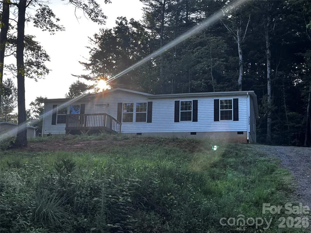 3153 Bear Trail Drive Lenoir NC 28645