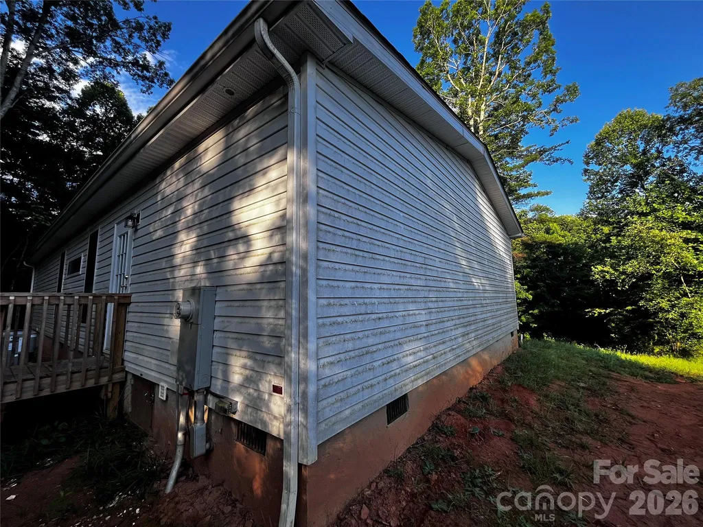 3153 Bear Trail Drive Lenoir NC 28645