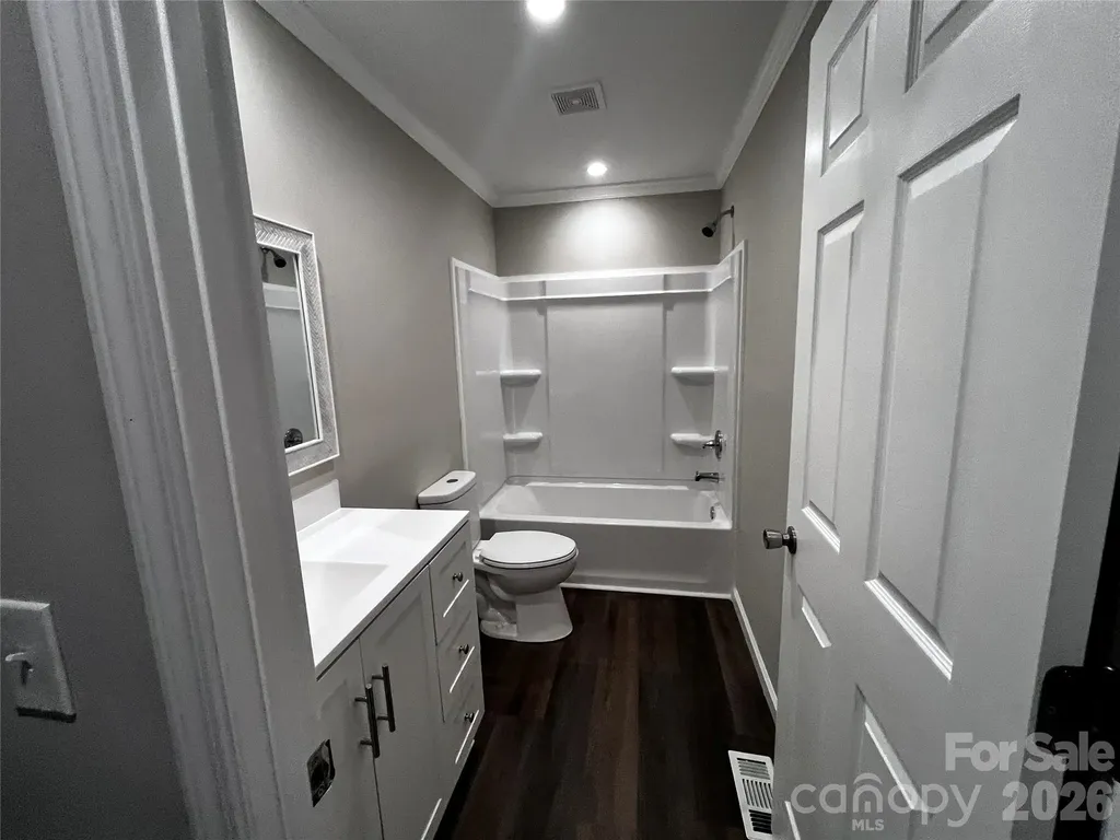 3153 Bear Trail Drive Lenoir NC 28645