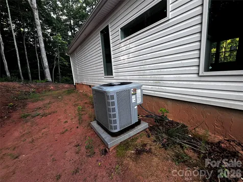 3153 Bear Trail Drive Lenoir NC 28645