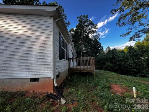 3153 Bear Trail Drive Lenoir NC 28645
